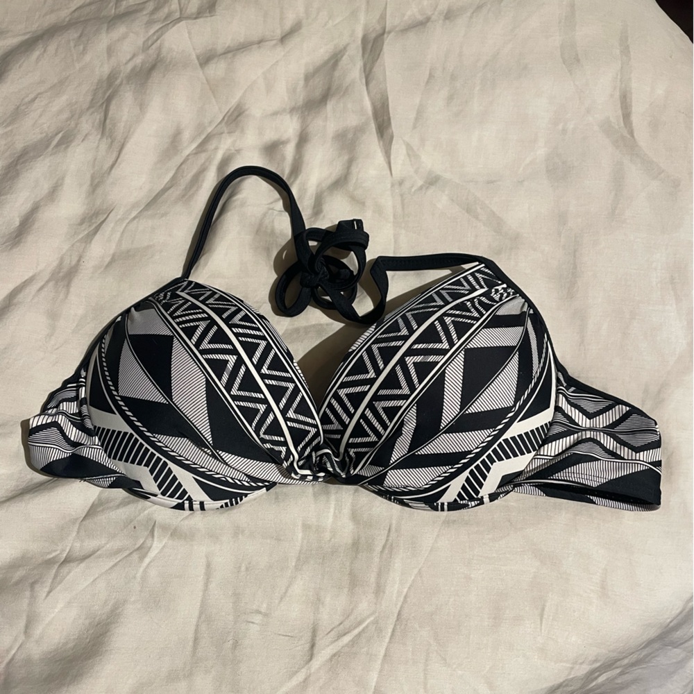 Bikini top